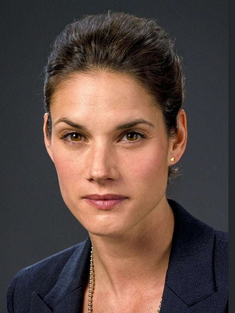 Missy Peregrym 8.5 x 11 Candid Color Photograph Art Print Photo Collectibles:Photographic Images:Photographs Style Your Walls